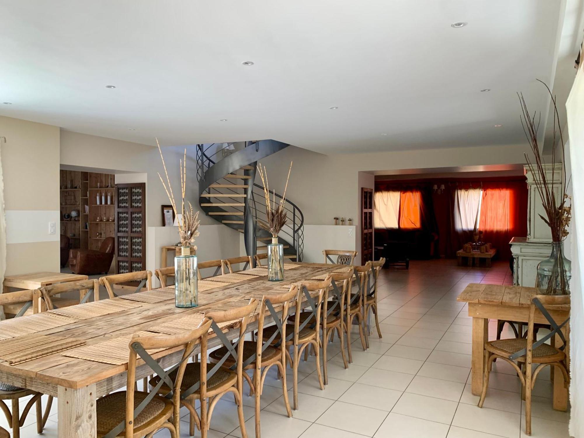 Mas Des Terres Rouges Villa Vezenobres ภายนอก รูปภาพ